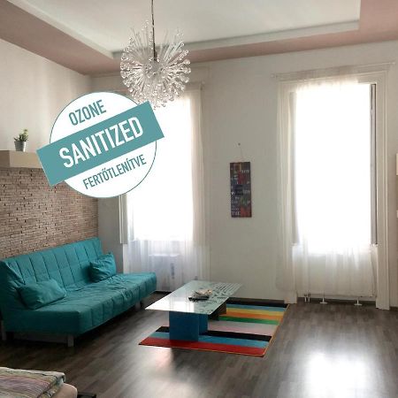 Budget Apartment By Hi5-Kiraly 99 Budapest Luaran gambar